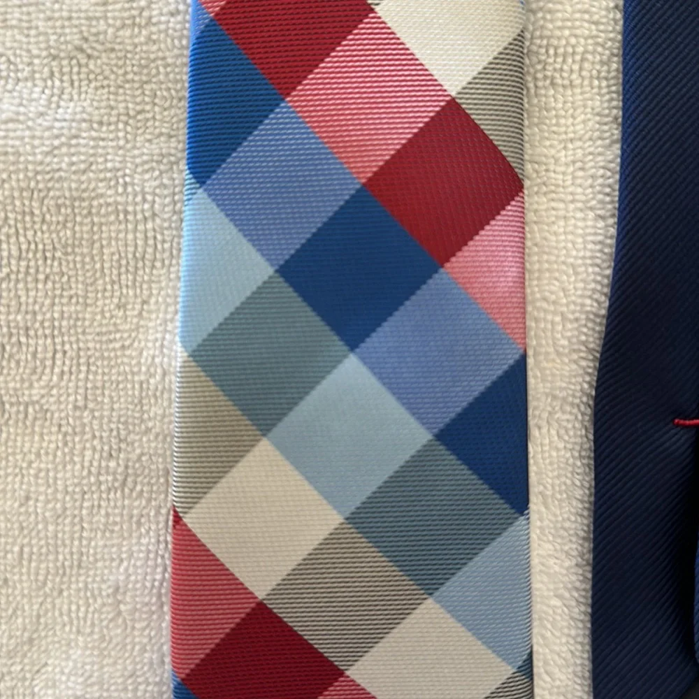 🍍 Tommy Hilfiger older boys tie🍍